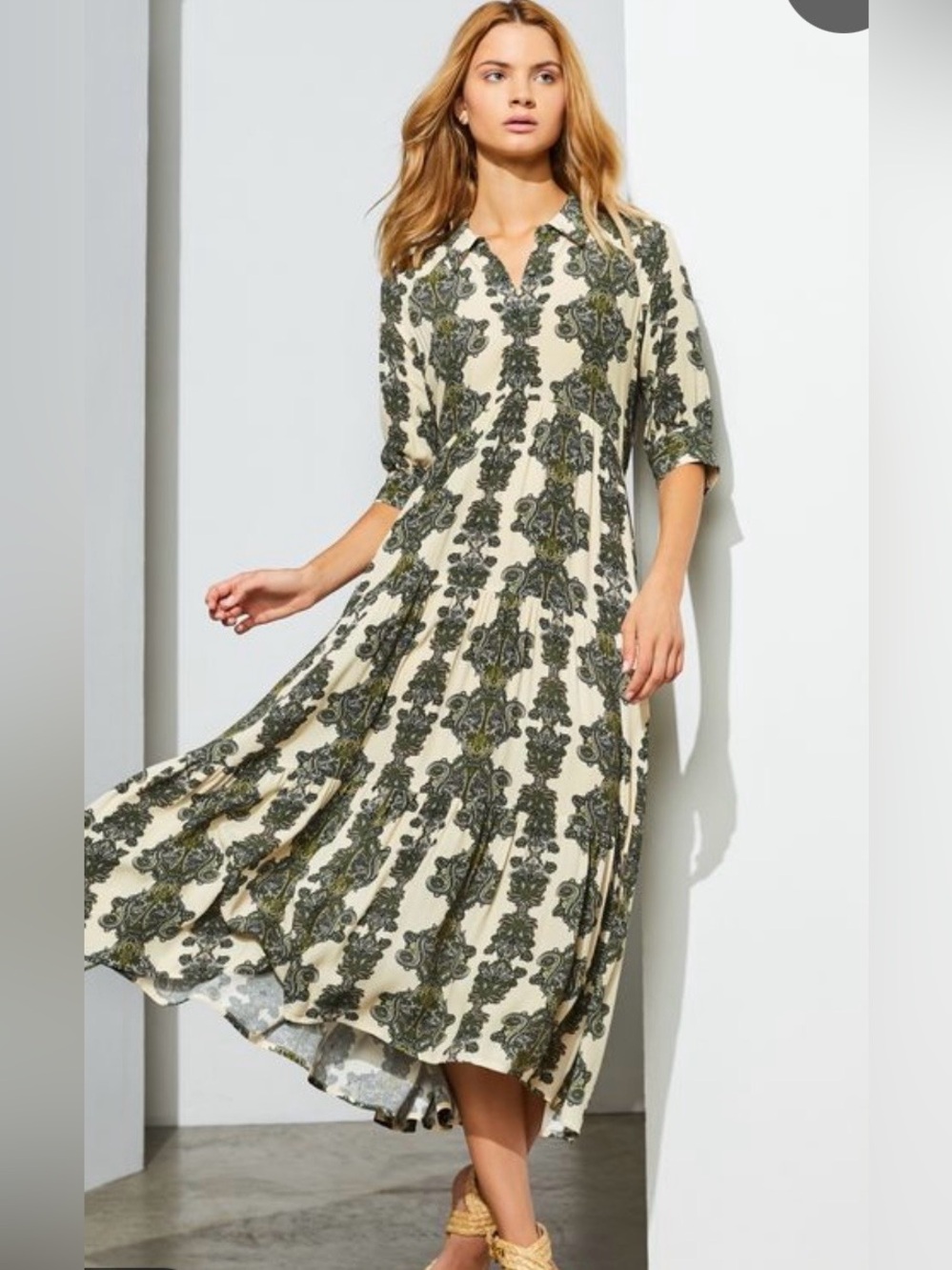 A loves A - Cream & Olive Baroque Printed Midi Dress Size Small
